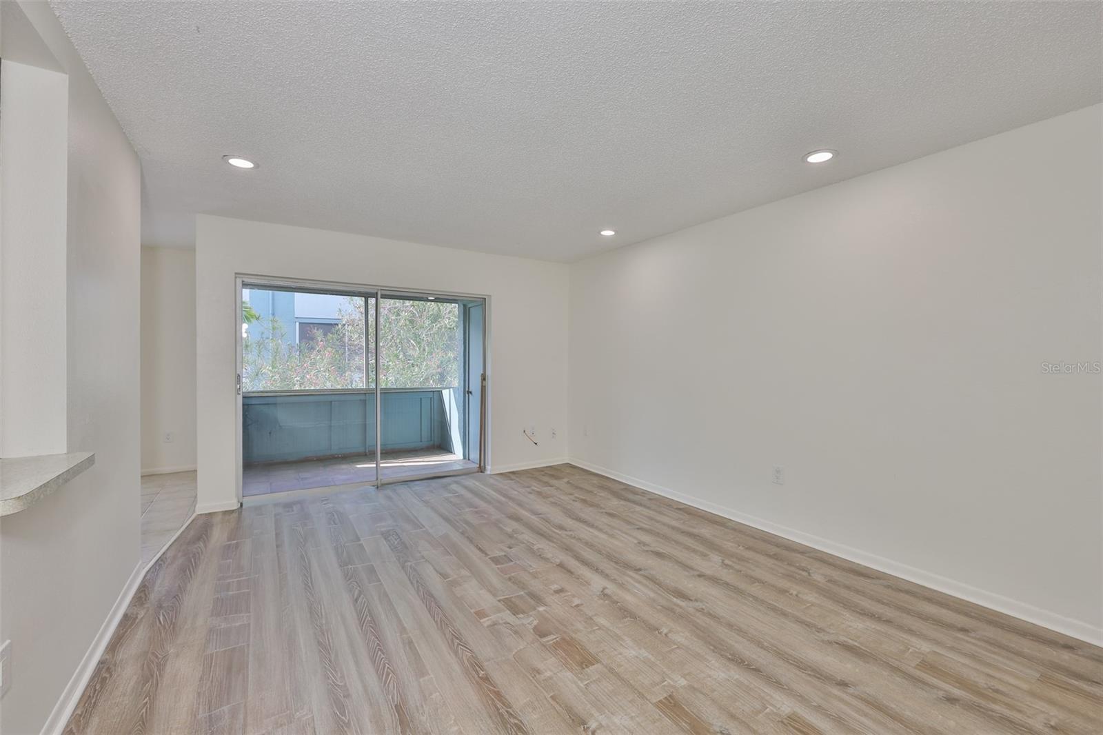 Image 7 of 32 For 284 115th Avenue N 3