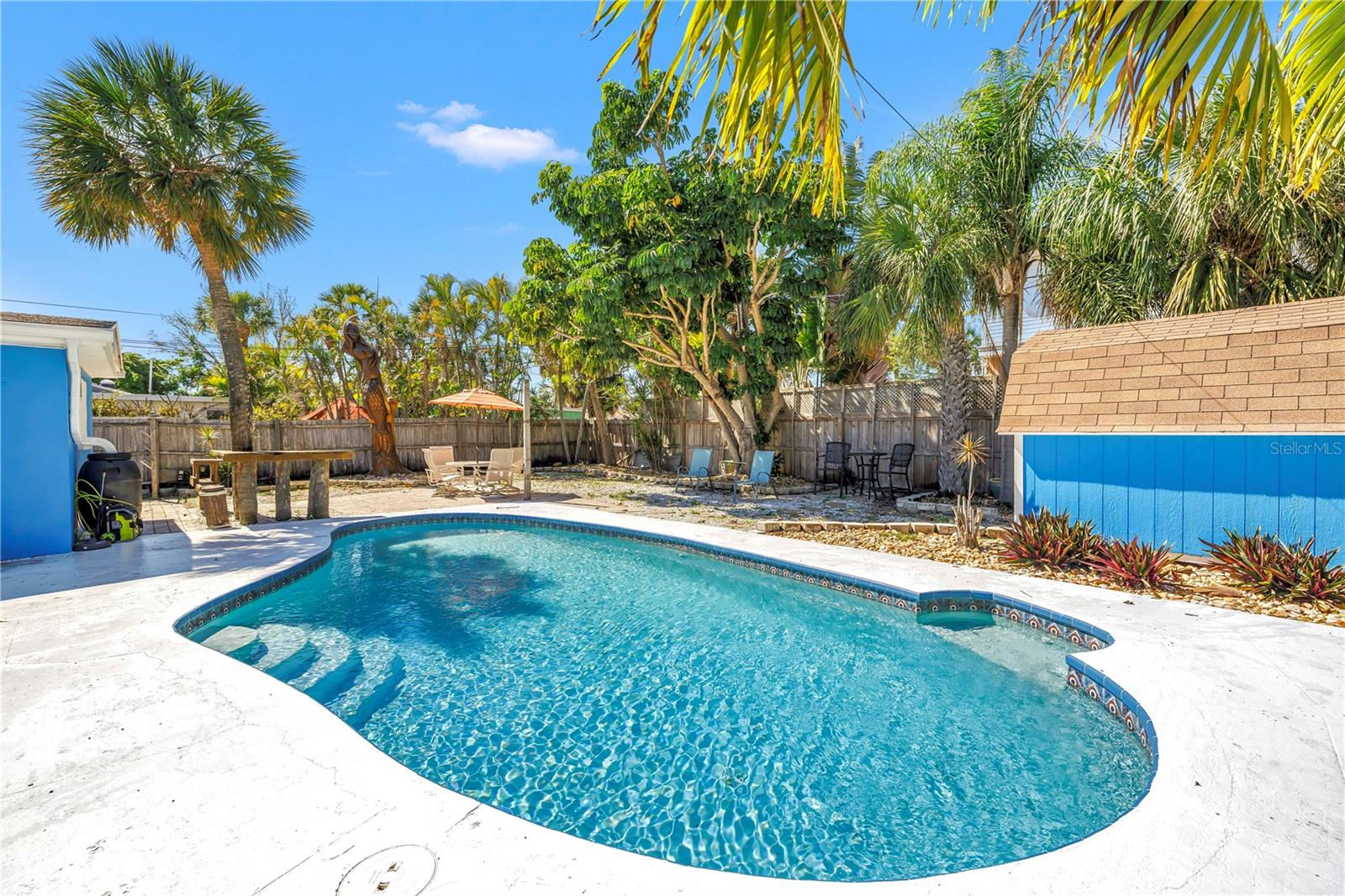 Image 30 of 53 For 6892 Gulf Winds Drive 2