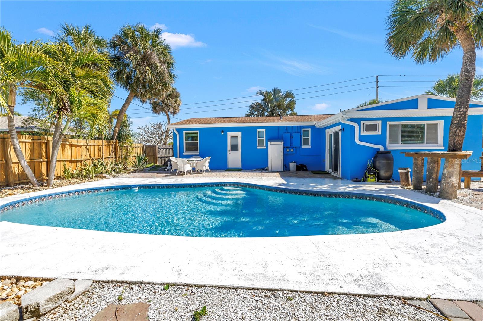 Image 31 of 53 For 6892 Gulf Winds Drive 2