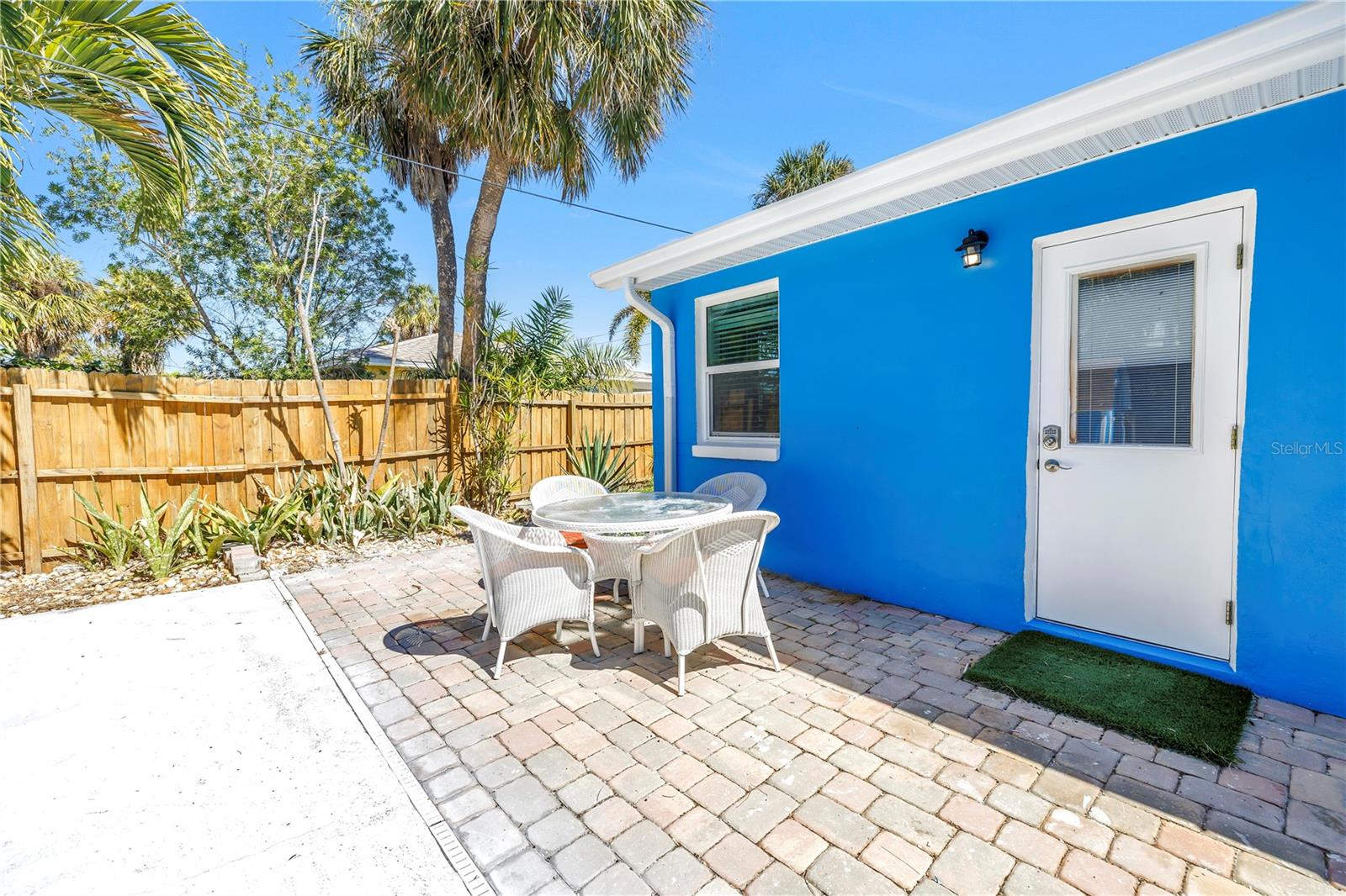 Image 33 of 53 For 6892 Gulf Winds Drive 2