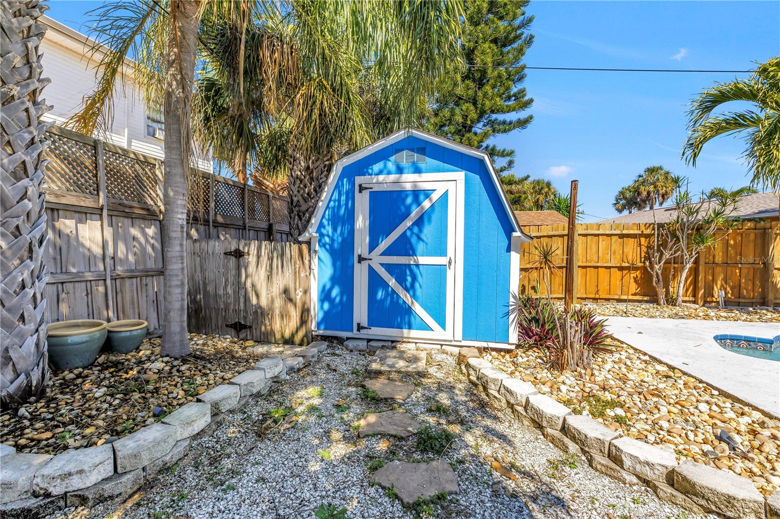 Image 36 of 53 For 6892 Gulf Winds Drive 2