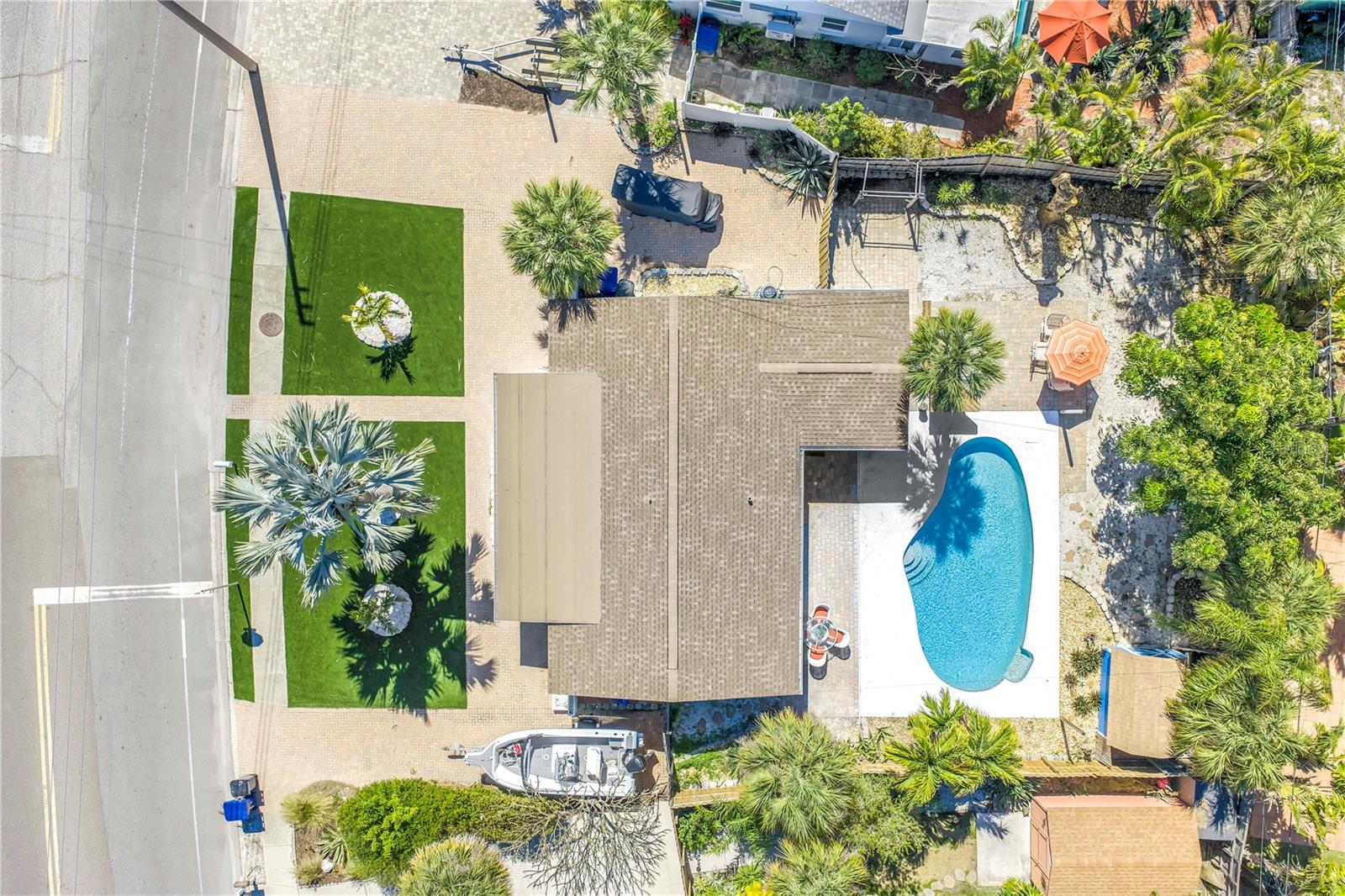 Image 46 of 53 For 6892 Gulf Winds Drive 2