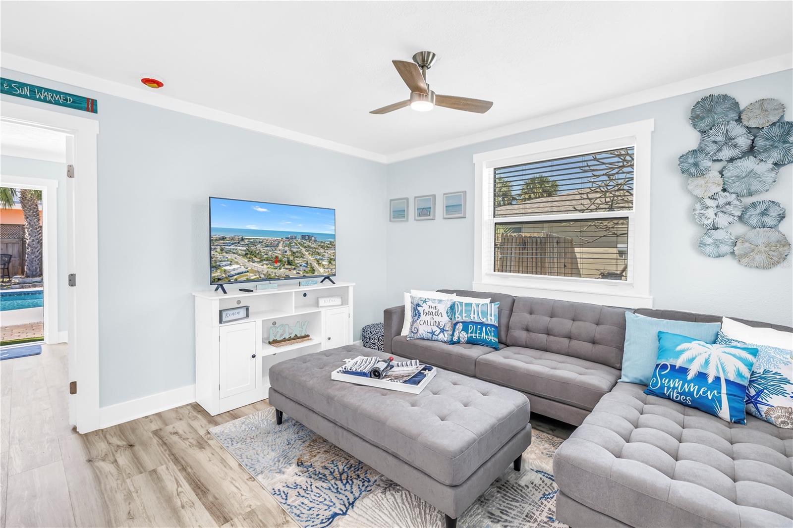 Image 7 of 53 For 6892 Gulf Winds Drive 2