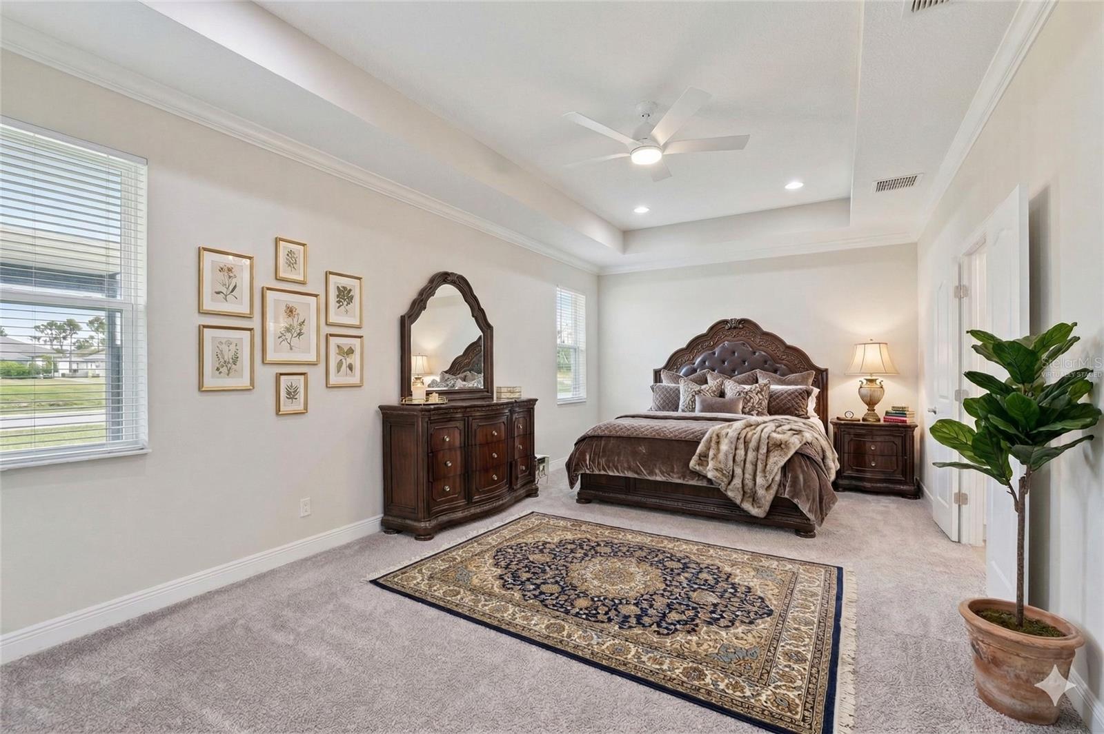 Listing photo id 9 for 10740 Pleasant Knoll Drive