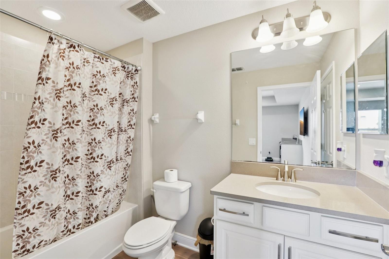 Listing photo id 20 for 10740 Pleasant Knoll Drive