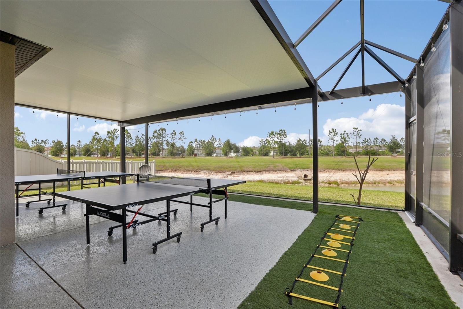 Listing photo id 26 for 10740 Pleasant Knoll Drive