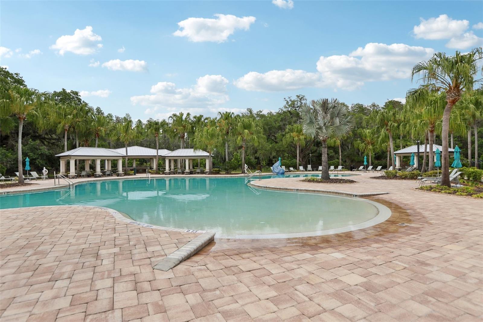 Listing photo id 32 for 10740 Pleasant Knoll Drive