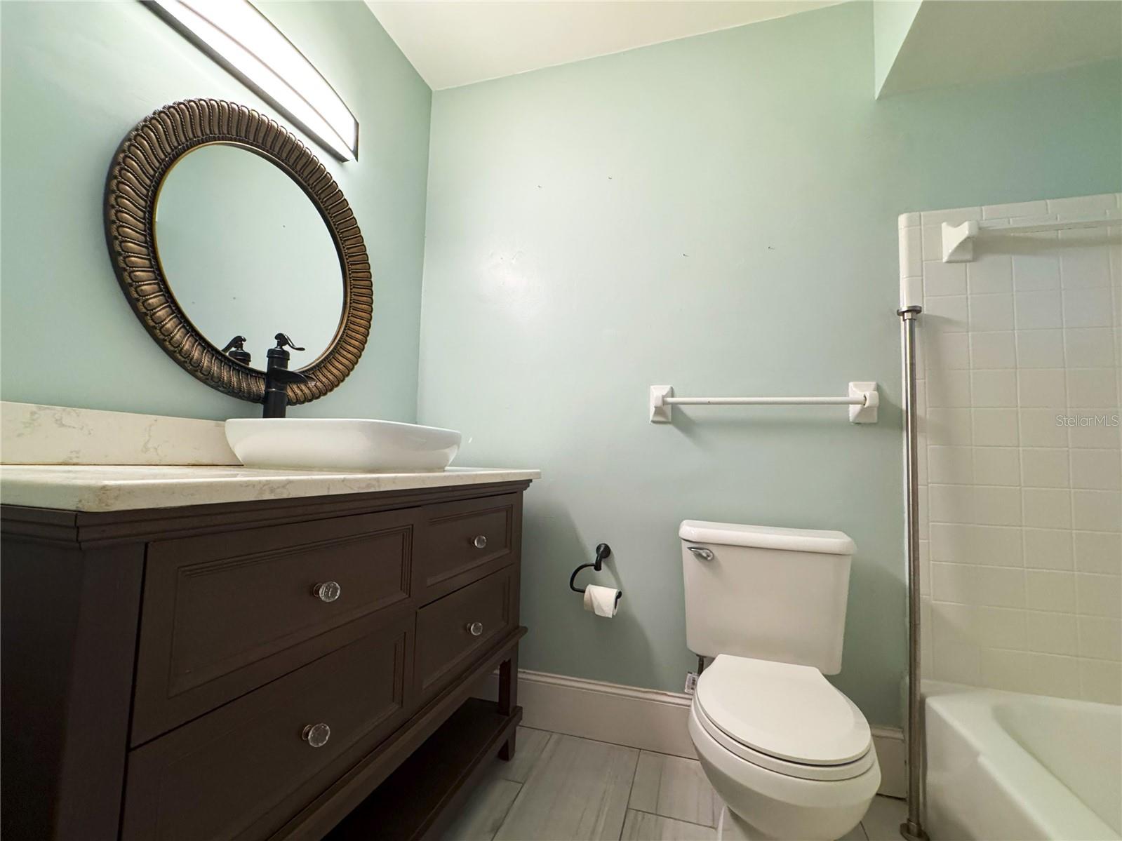 Image 5 of 9 For 1196 Angle Road