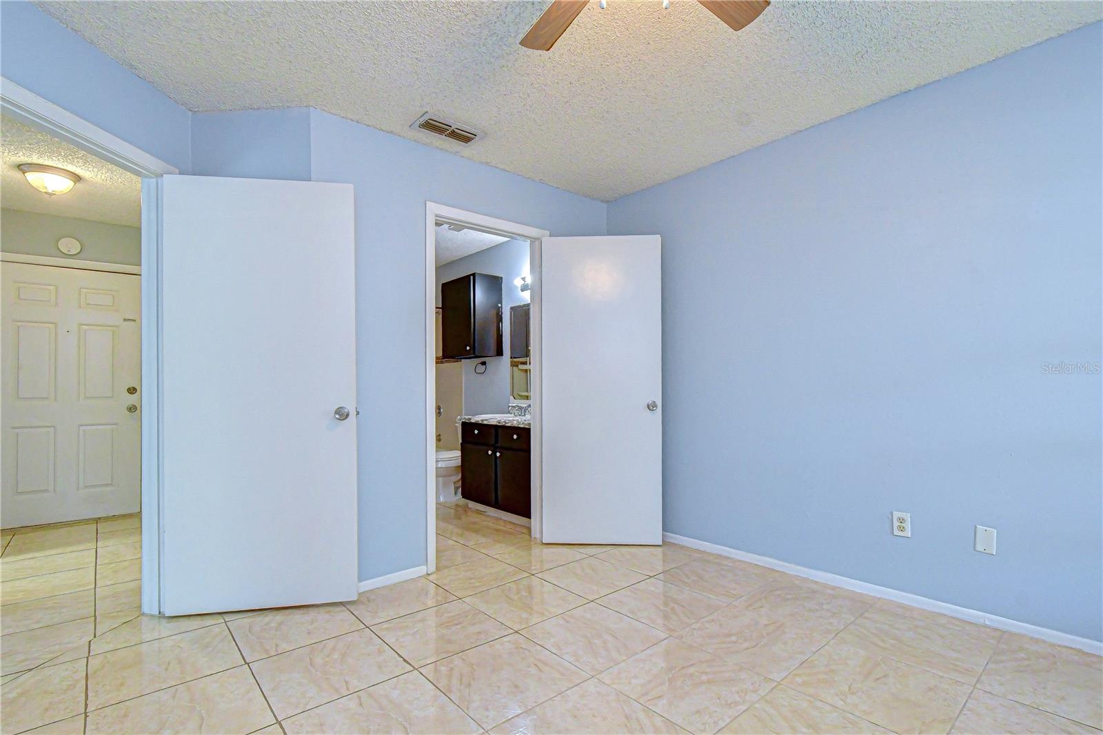 Image 14 of 35 For 8723 Fancy Finch Drive 201