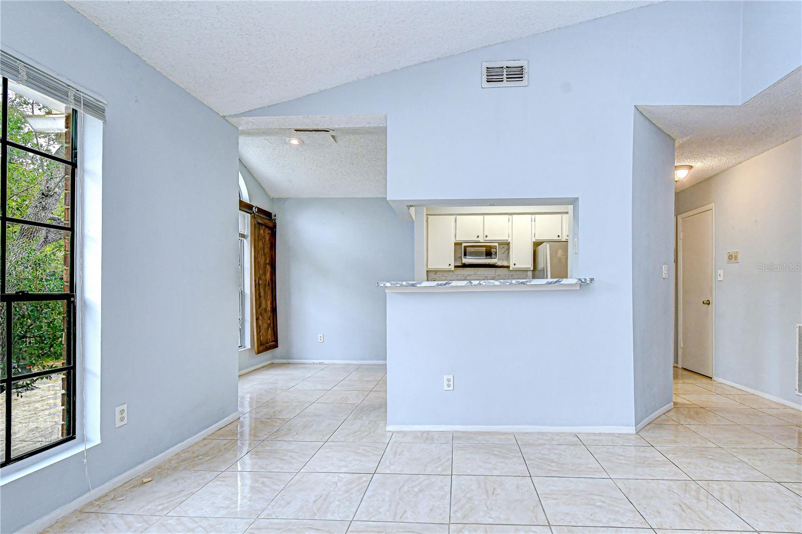 Image 6 of 35 For 8723 Fancy Finch Drive 201