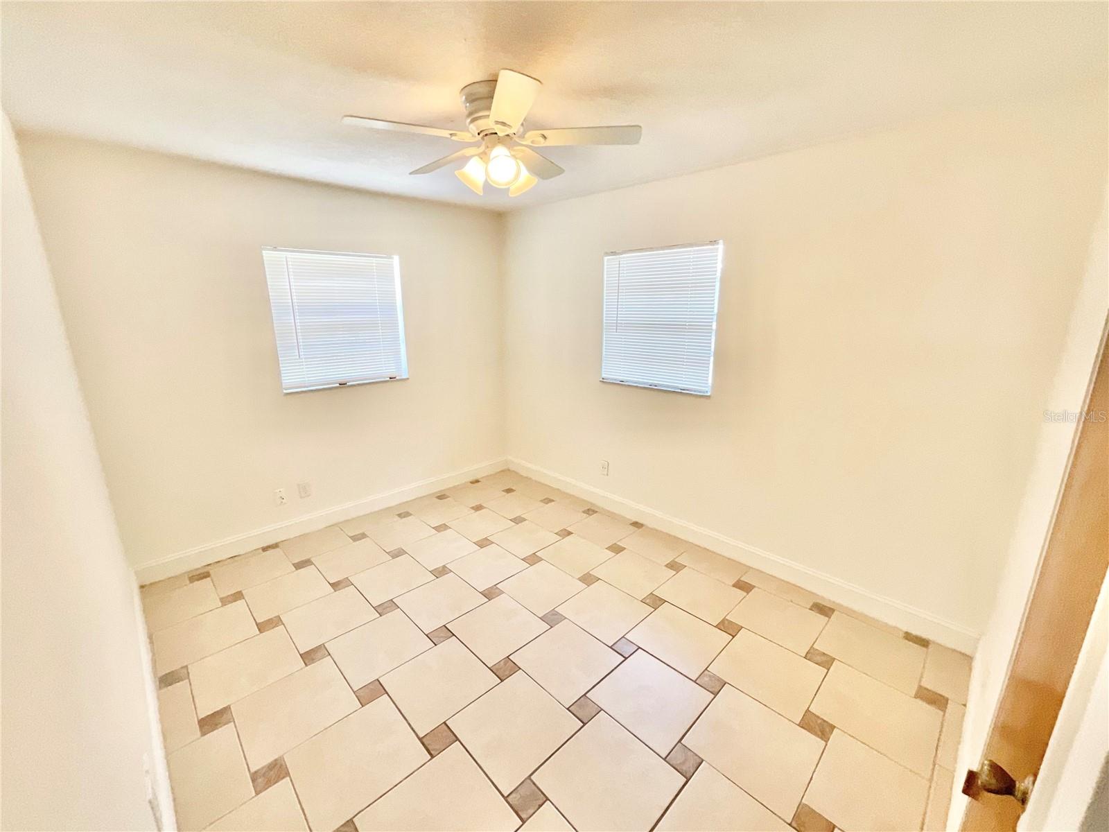 Image 8 of 18 For 15442 59th Street N