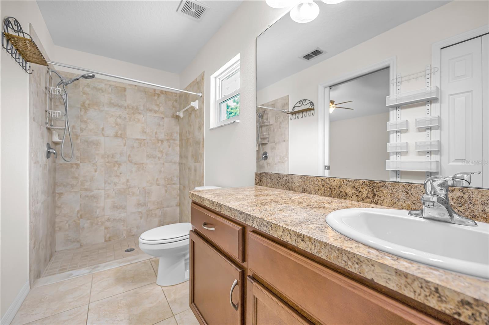 Image 21 of 38 For 6906 297th Avenue N