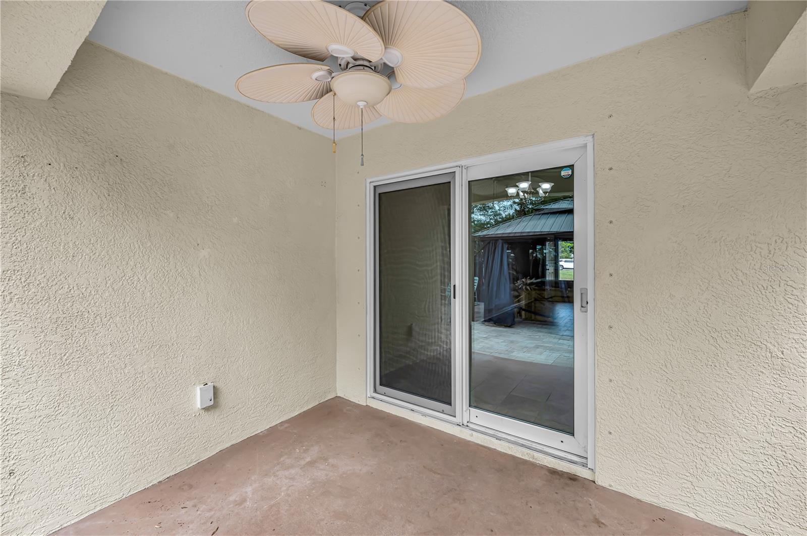 Image 27 of 38 For 6906 297th Avenue N