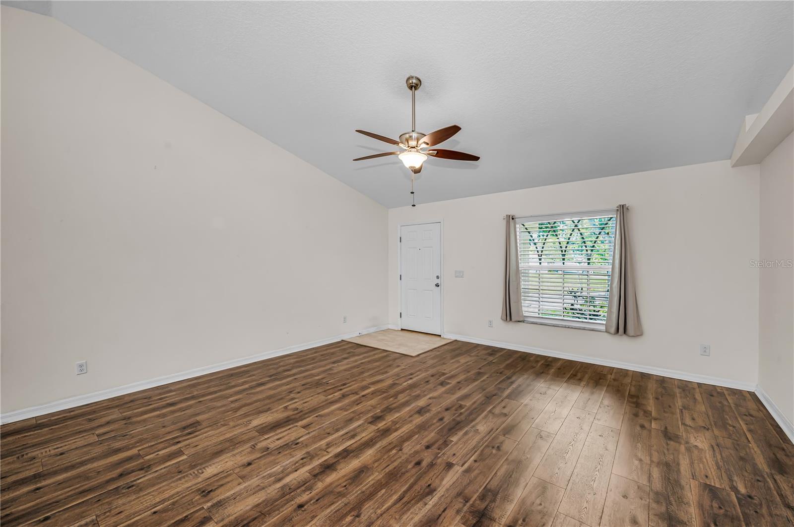 Image 9 of 38 For 6906 297th Avenue N