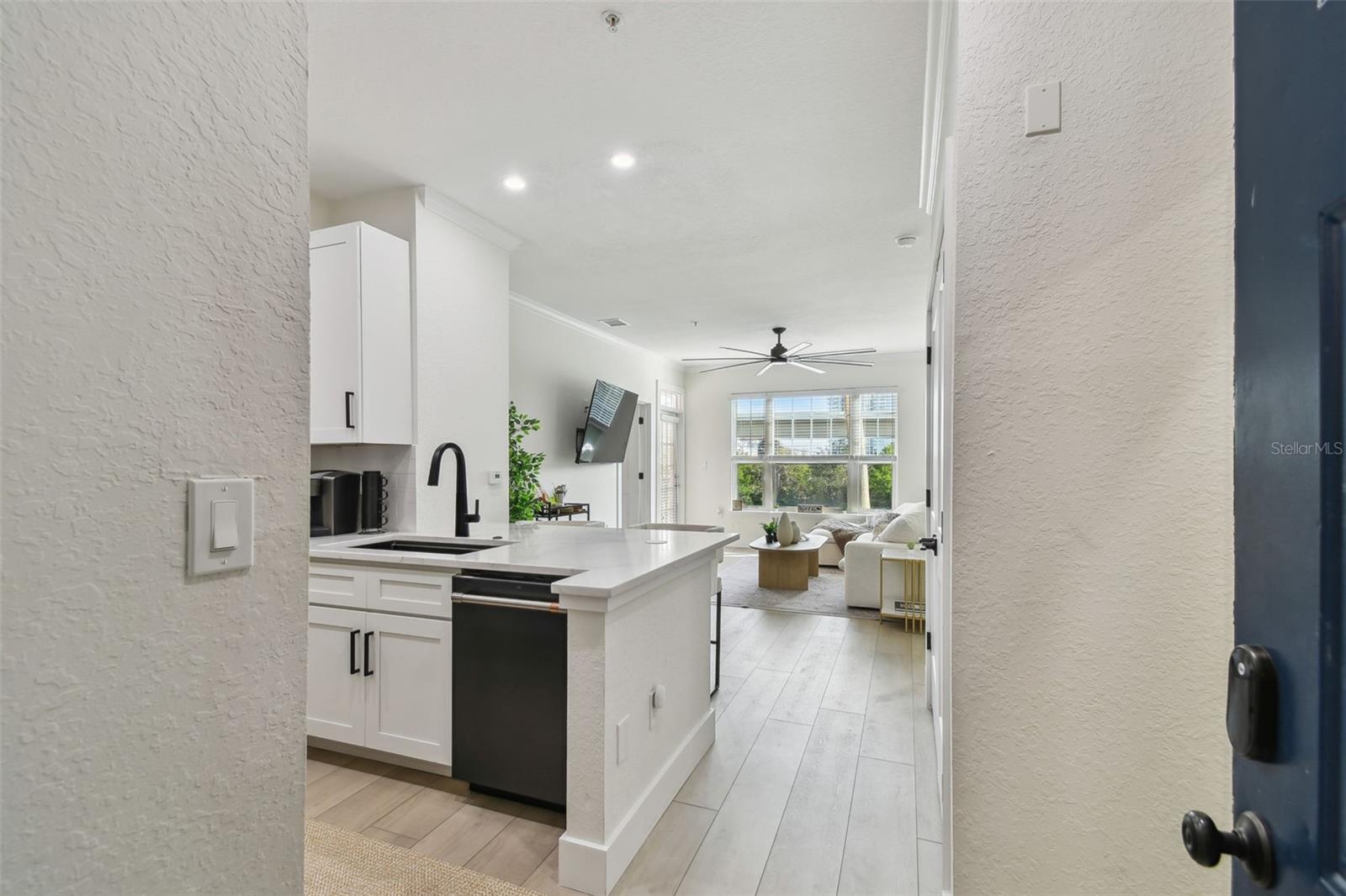 Image 11 of 99 For 5000 Culbreath Key Way 8-109