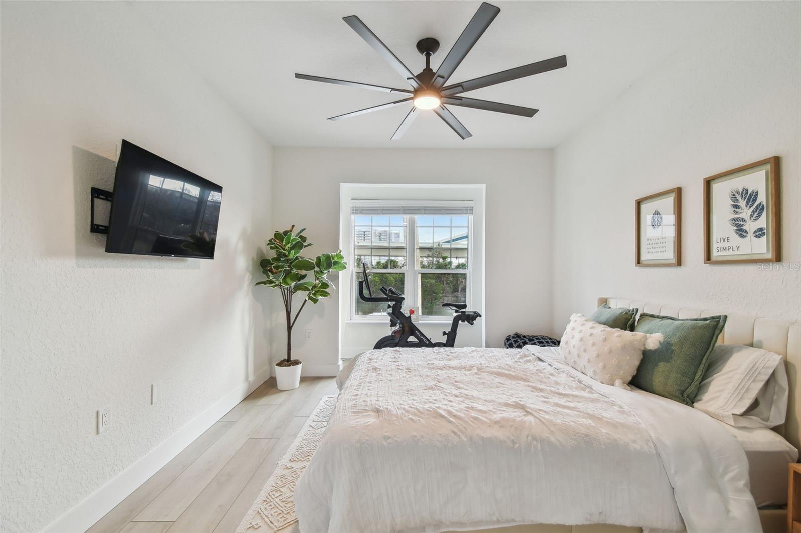 Image 29 of 99 For 5000 Culbreath Key Way 8-109