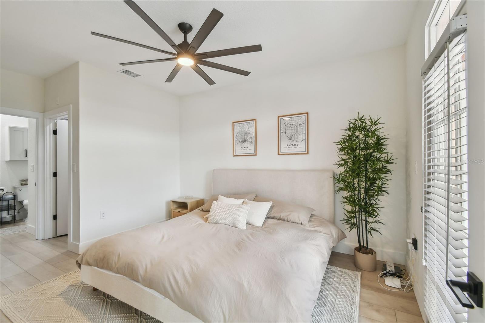 Image 30 of 99 For 5000 Culbreath Key Way 8-109