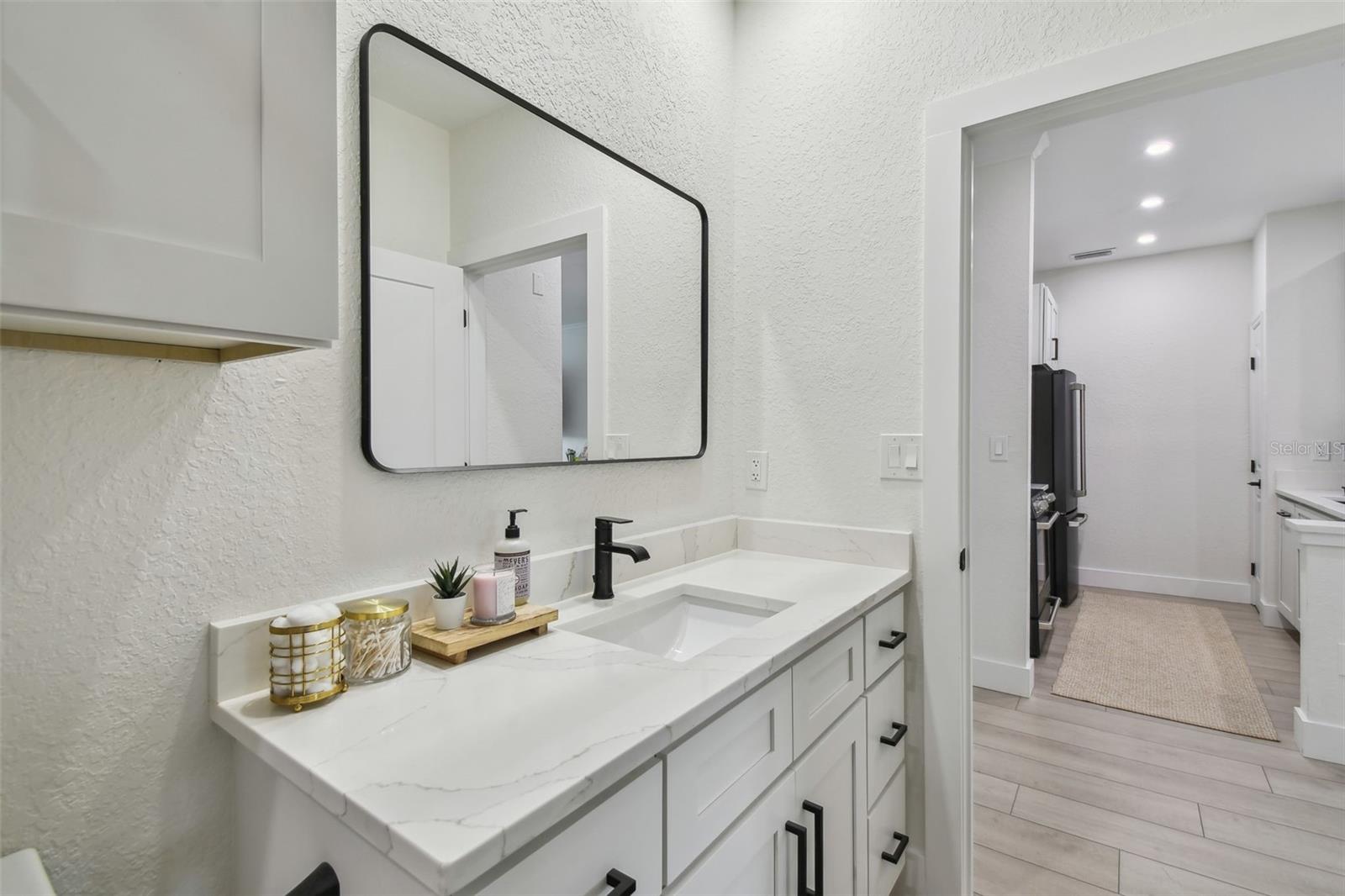 Image 34 of 99 For 5000 Culbreath Key Way 8-109