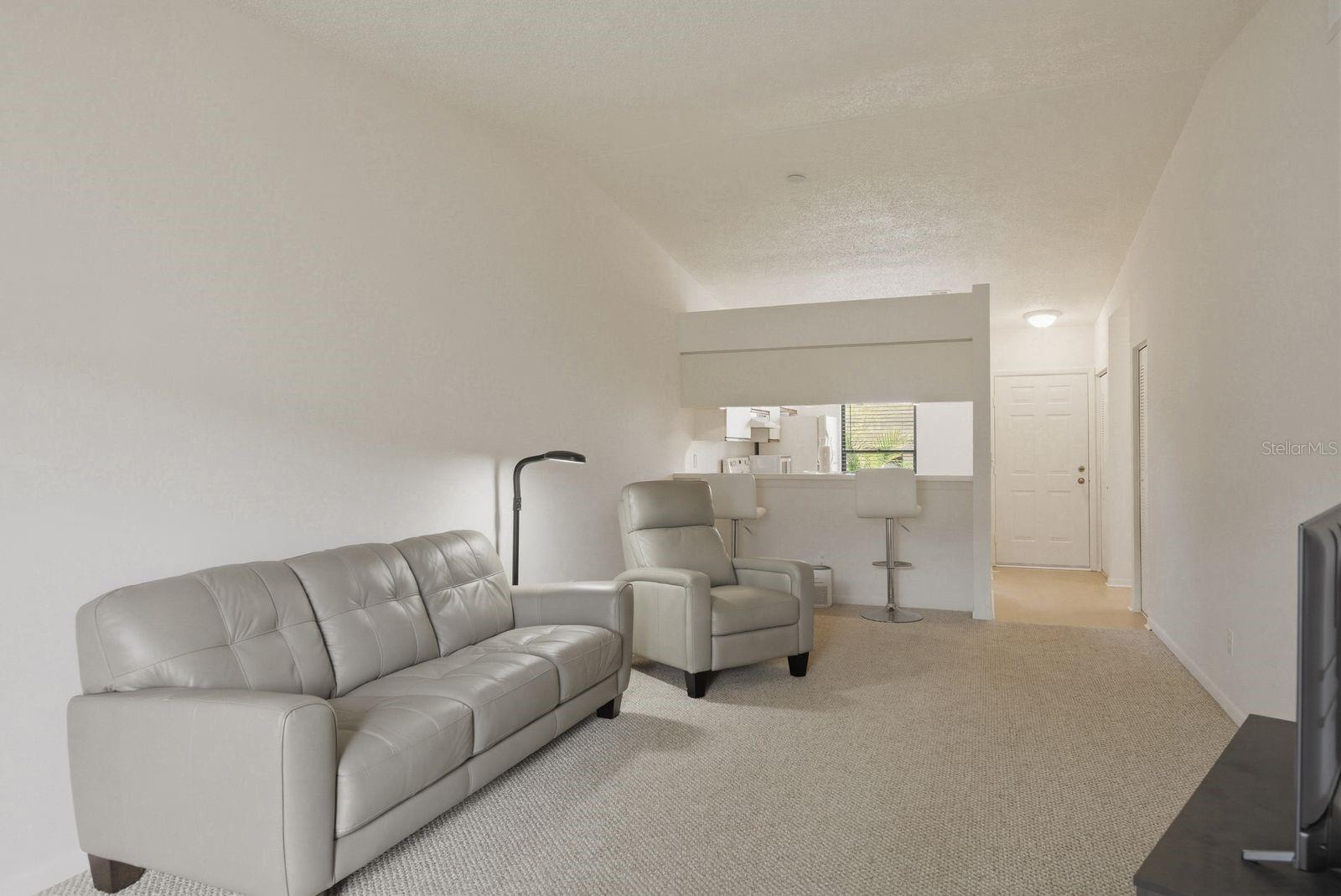 Image 7 of 24 For 1311 Powderpuff Drive 1004
