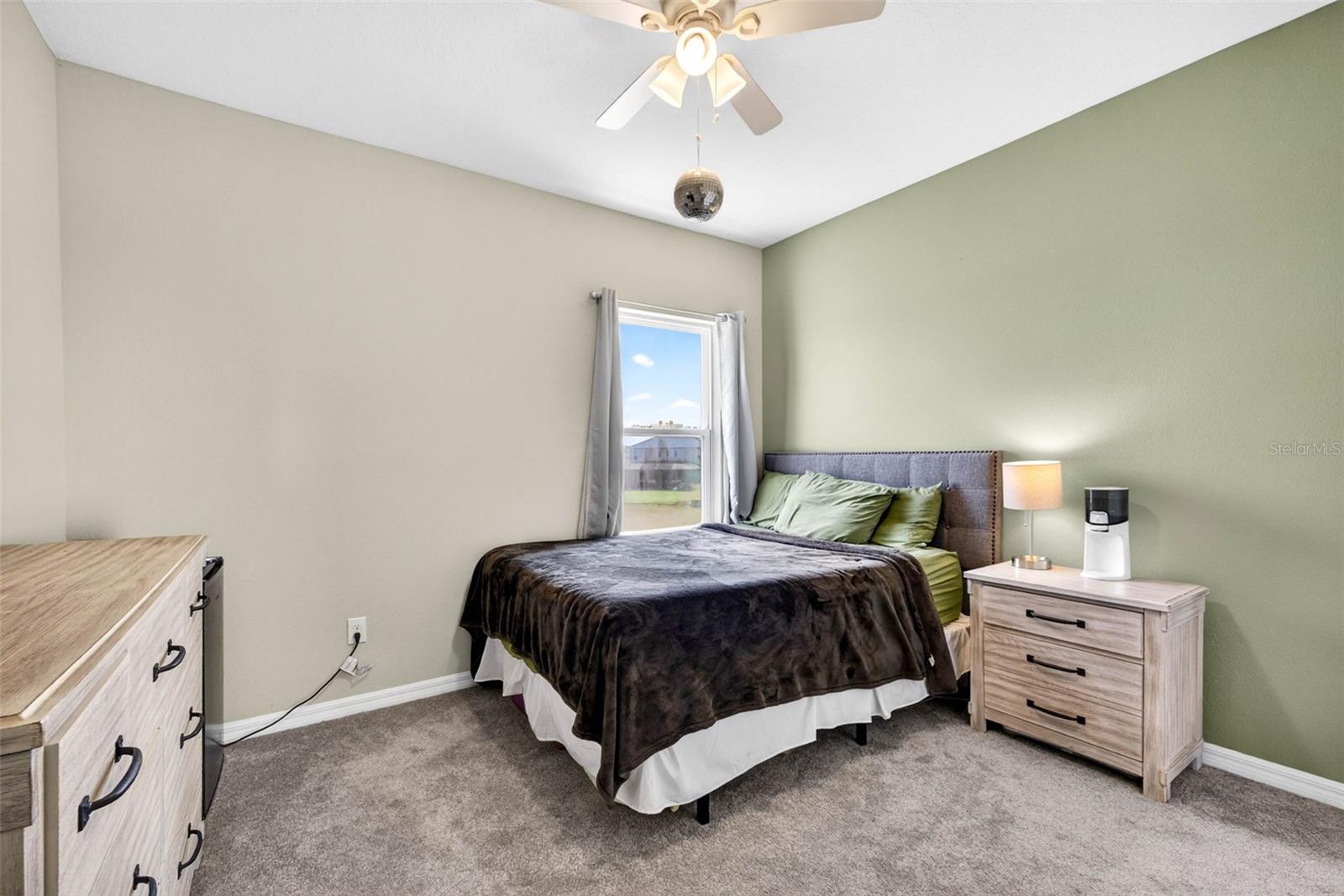 Image 38 of 74 For 34026 Astoria Circle