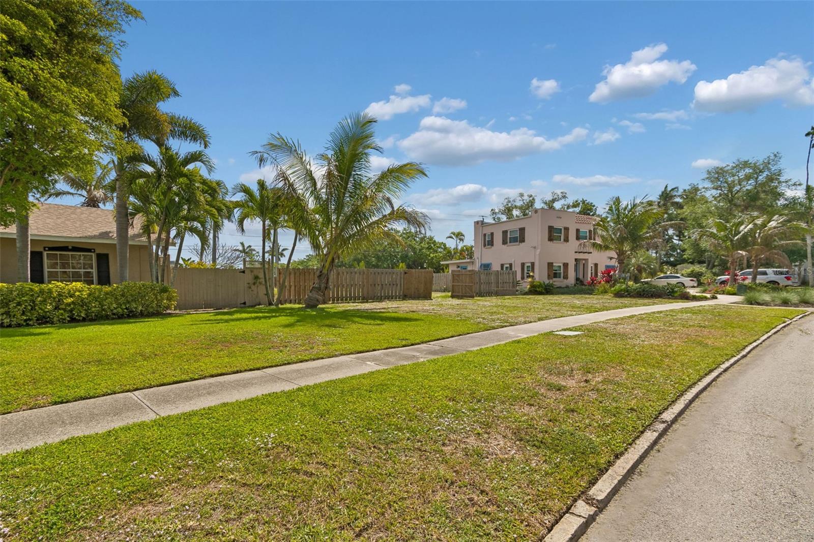 Details for 603 Casabella Drive, BRADENTON, FL 34209