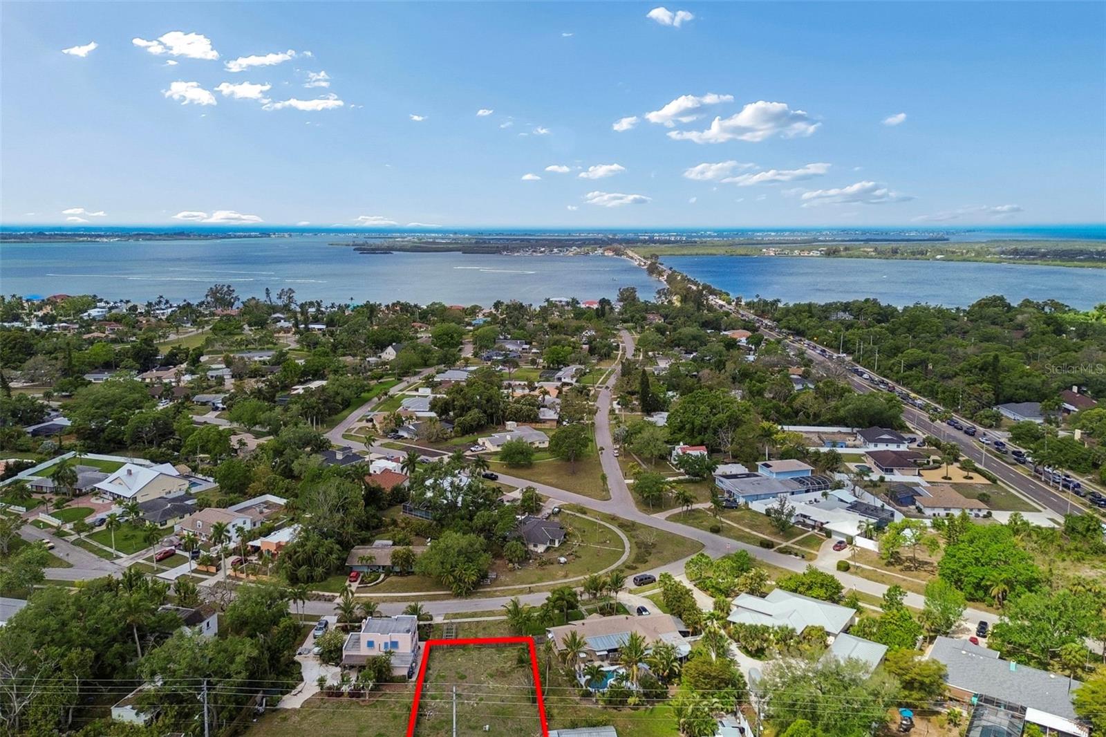 Image 11 of 14 For 603 Casabella Drive