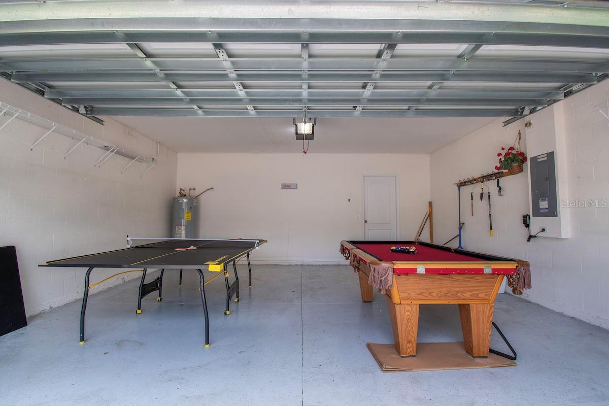 Image 6 of 40 For 10108 Hawk Storm Avenue