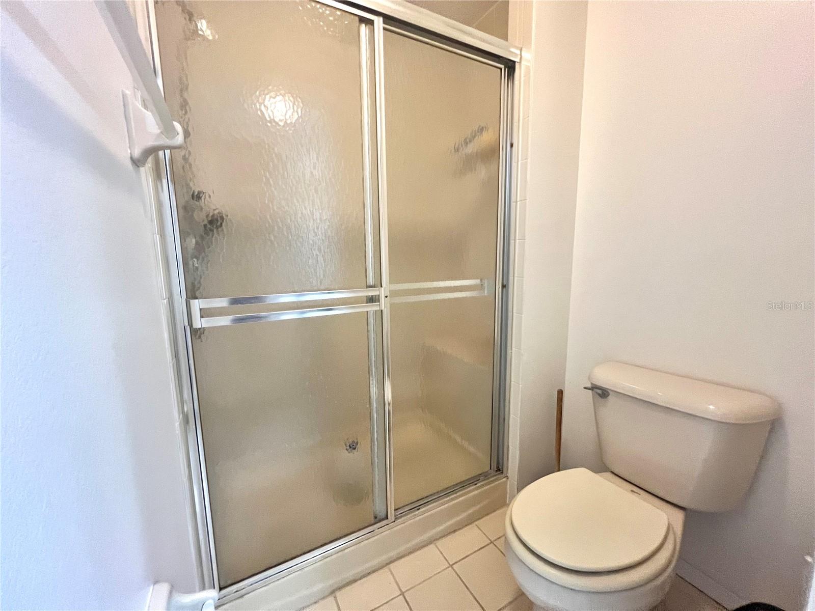 Image 13 of 18 For 12041 Hoosier Court 204