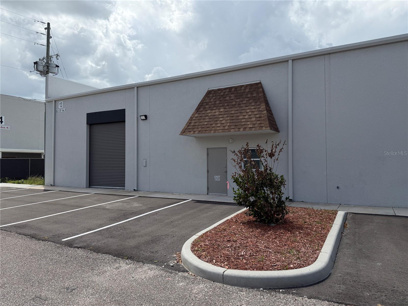 Image 11 of 87 For 9224 130th Avenue N