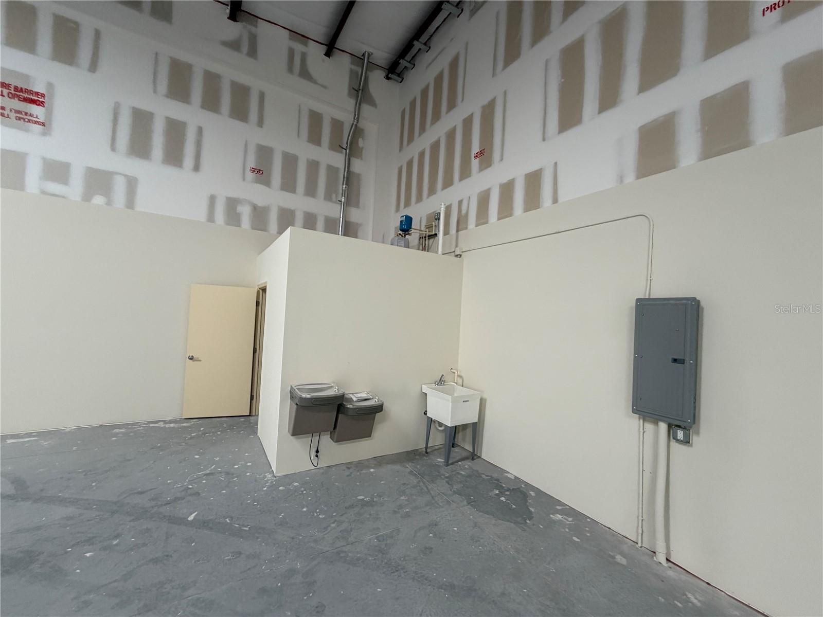 Image 34 of 87 For 9224 130th Avenue N