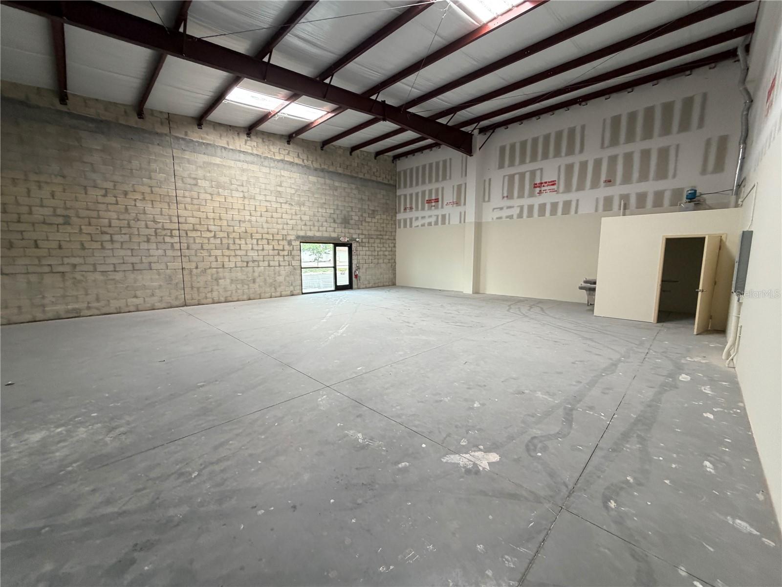 Image 73 of 87 For 9224 130th Avenue N