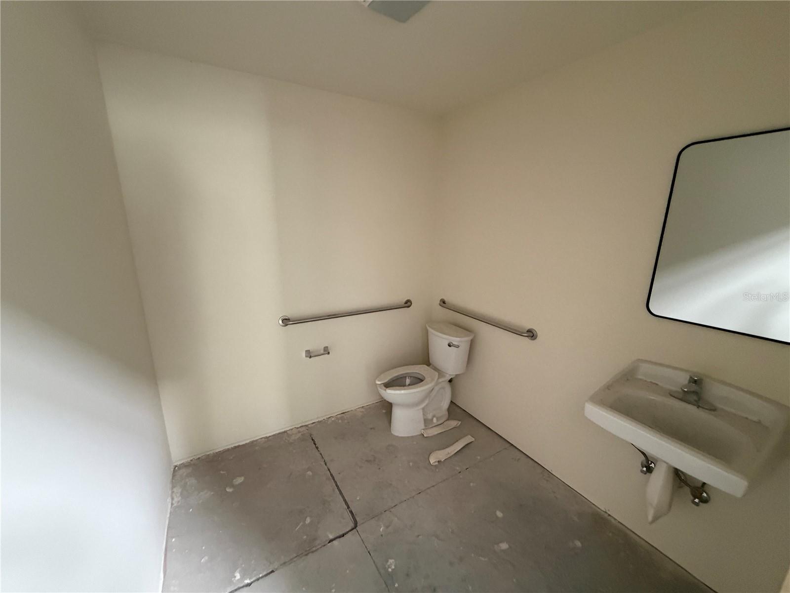 Image 8 of 87 For 9224 130th Avenue N