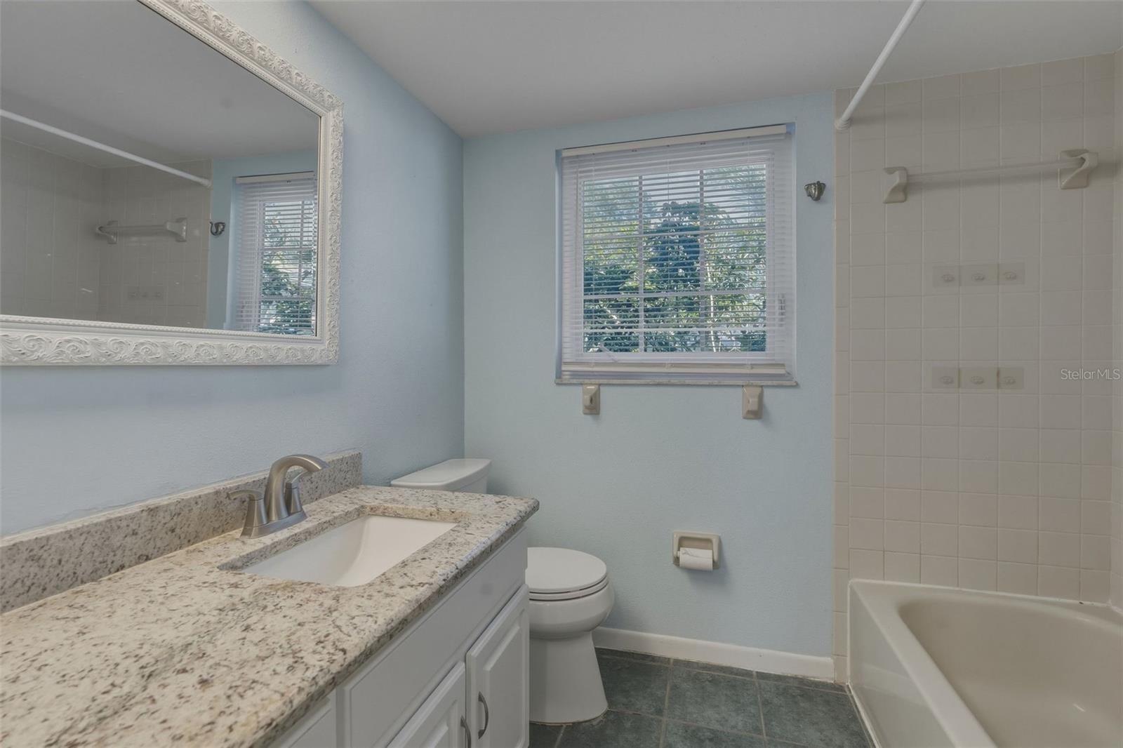 Image 16 of 27 For 11178 112th Avenue