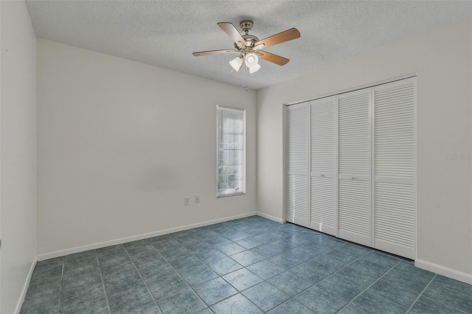 Image 17 of 27 For 11178 112th Avenue