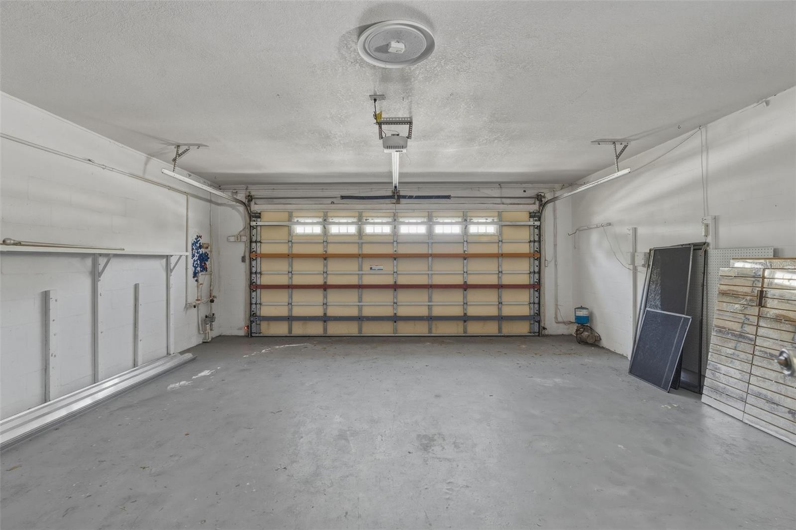 Image 19 of 27 For 11178 112th Avenue