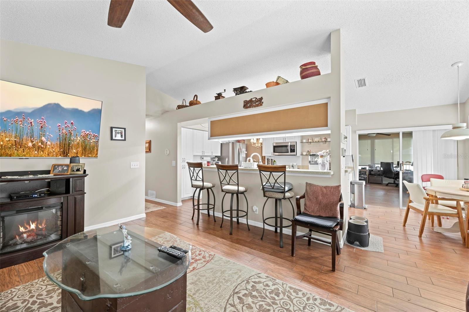 Image 25 of 47 For 2552 Crystal Lake Drive