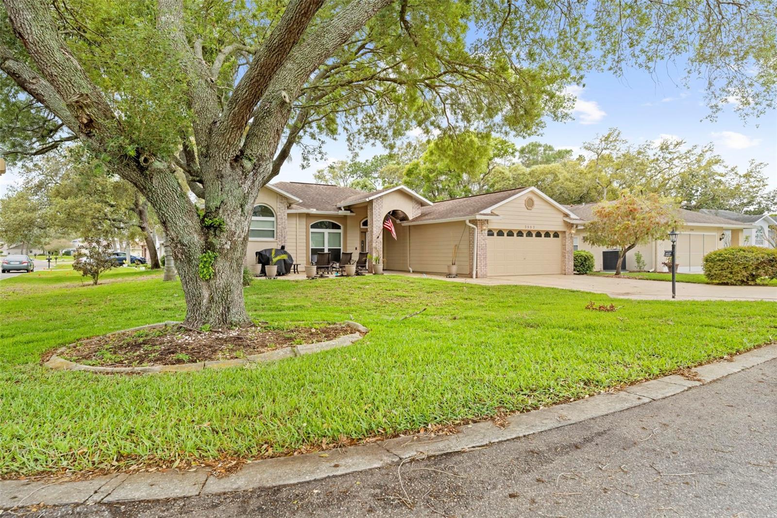 Image 30 of 47 For 2552 Crystal Lake Drive