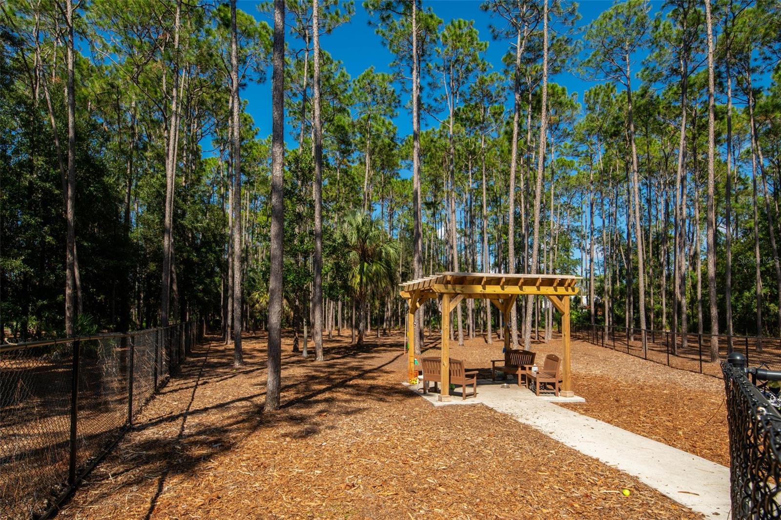 Image 41 of 47 For 2552 Crystal Lake Drive