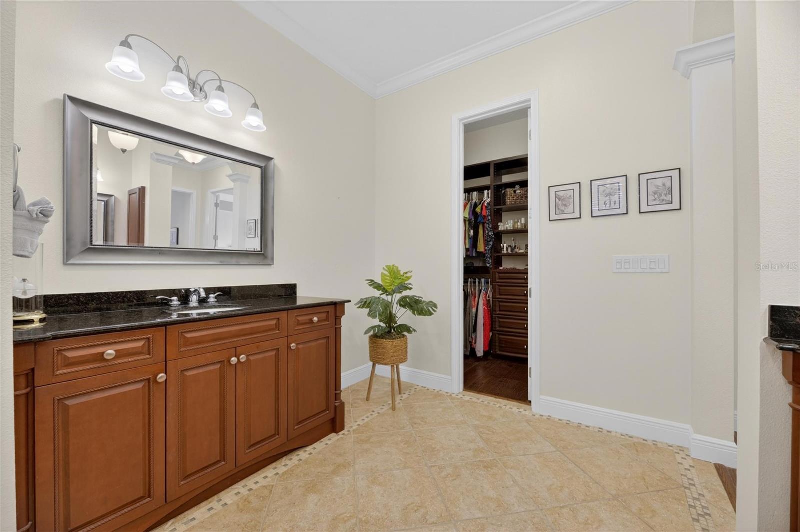 Image 25 of 100 For 613 Balibay Road