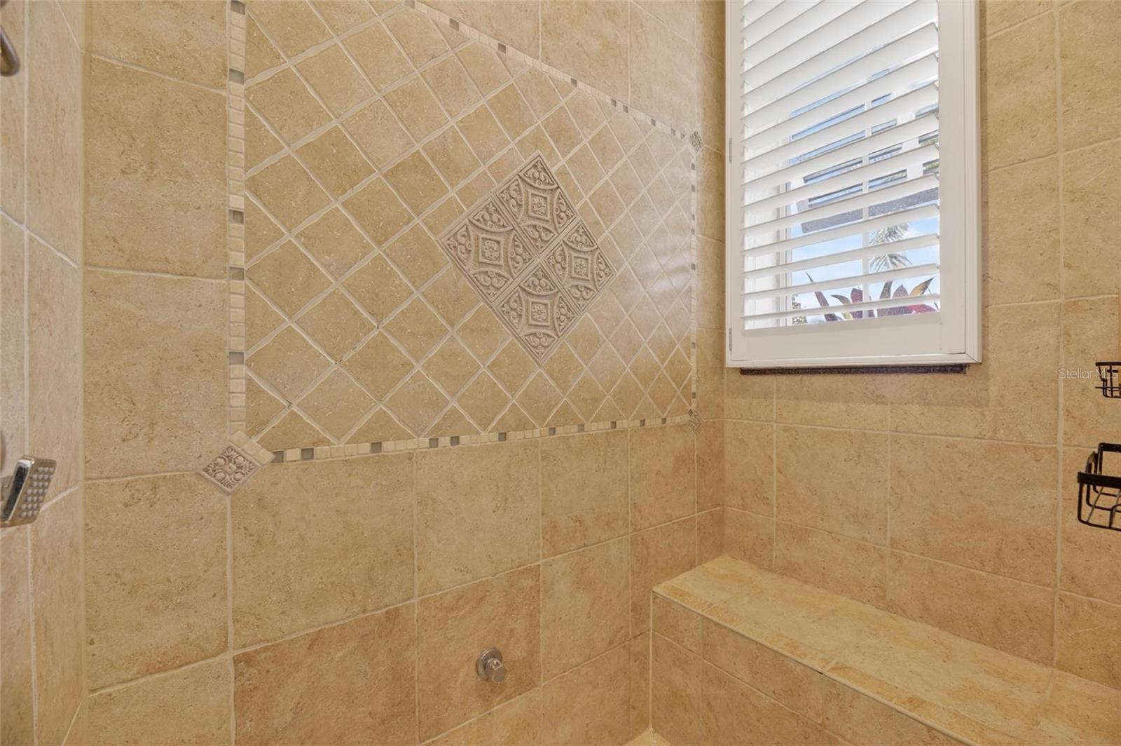 Image 27 of 100 For 613 Balibay Road