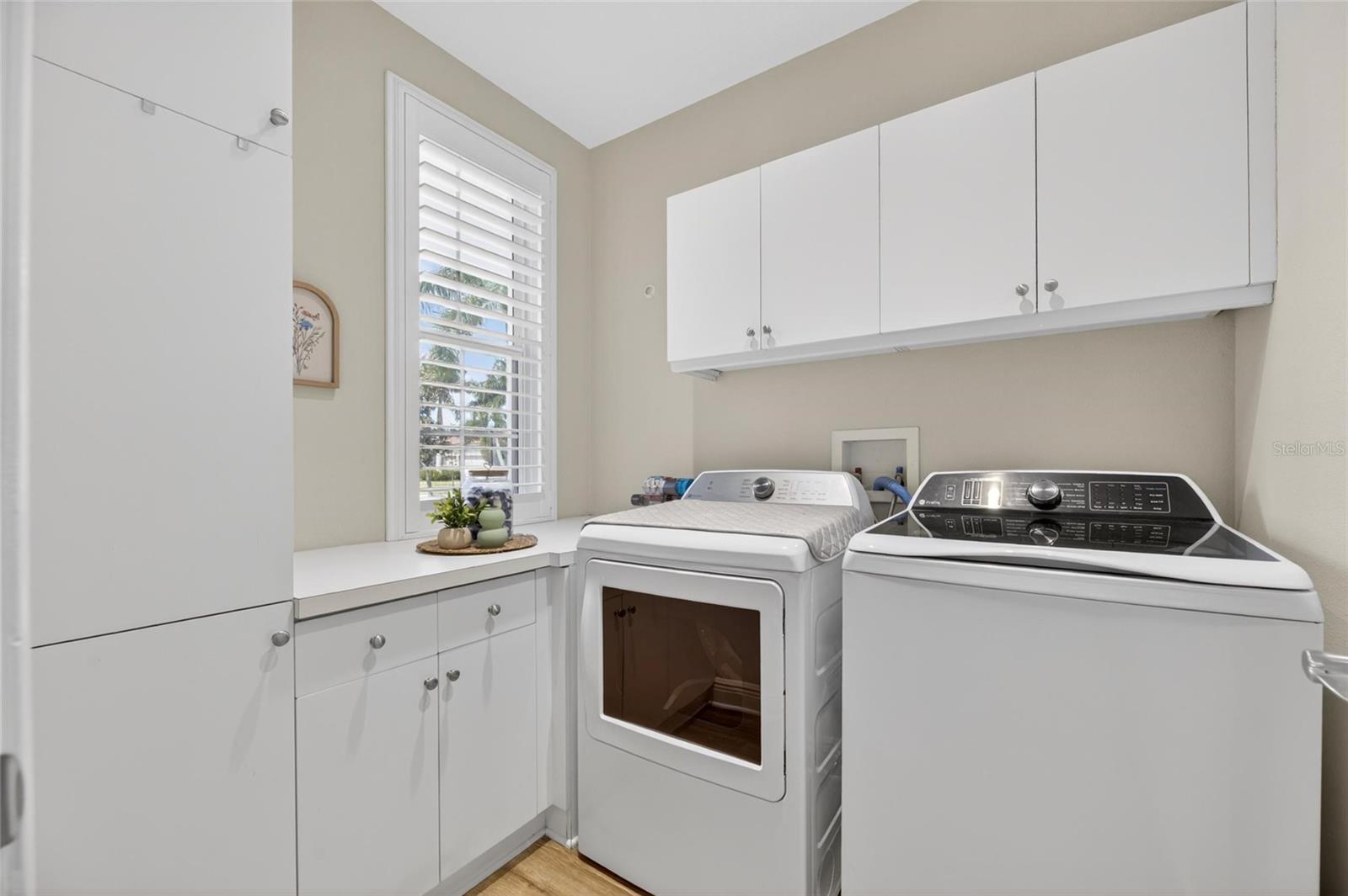 Image 33 of 100 For 613 Balibay Road