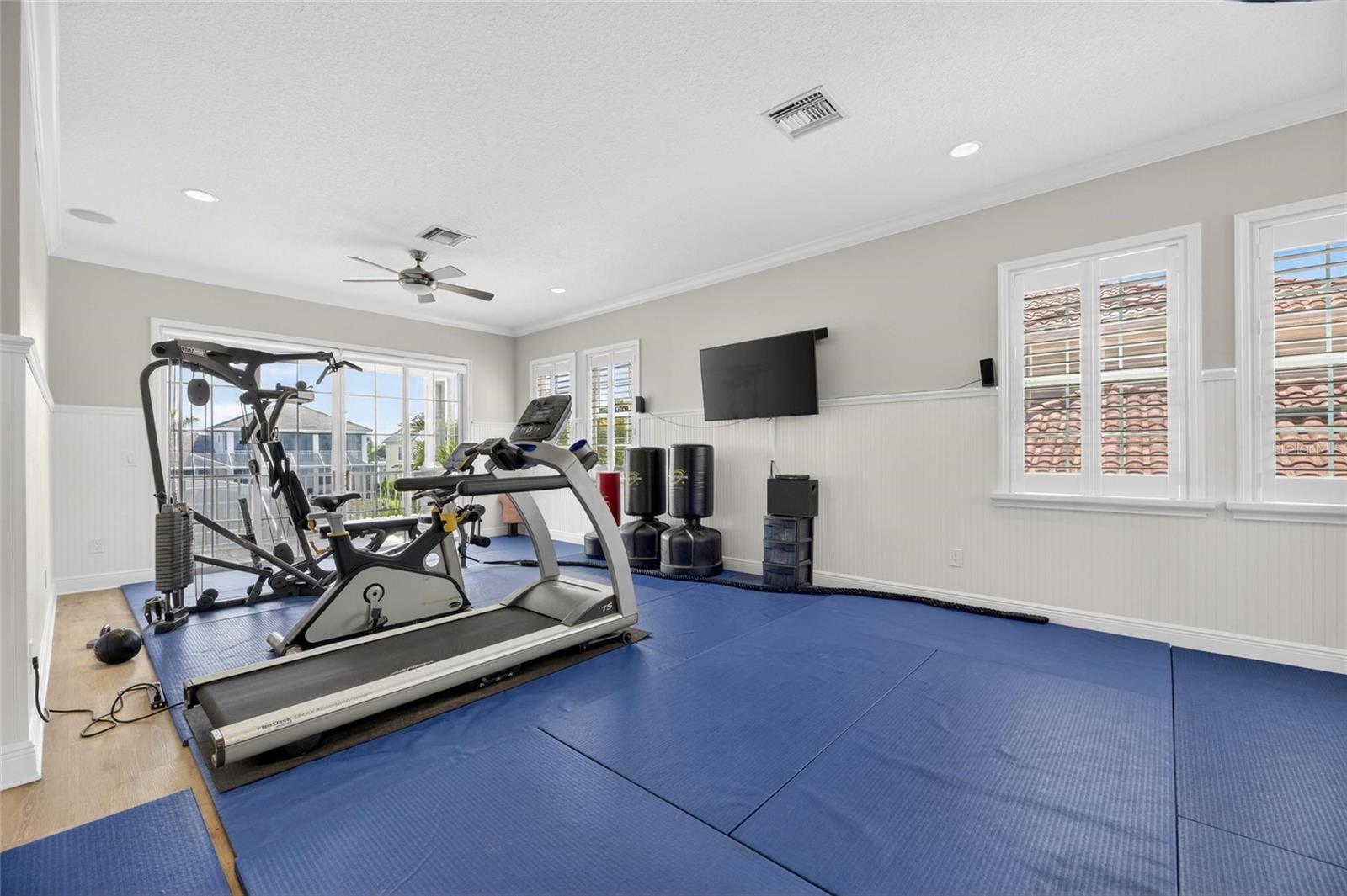 Image 36 of 100 For 613 Balibay Road