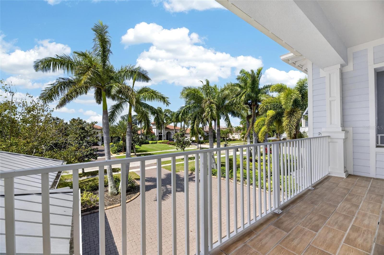 Image 46 of 100 For 613 Balibay Road