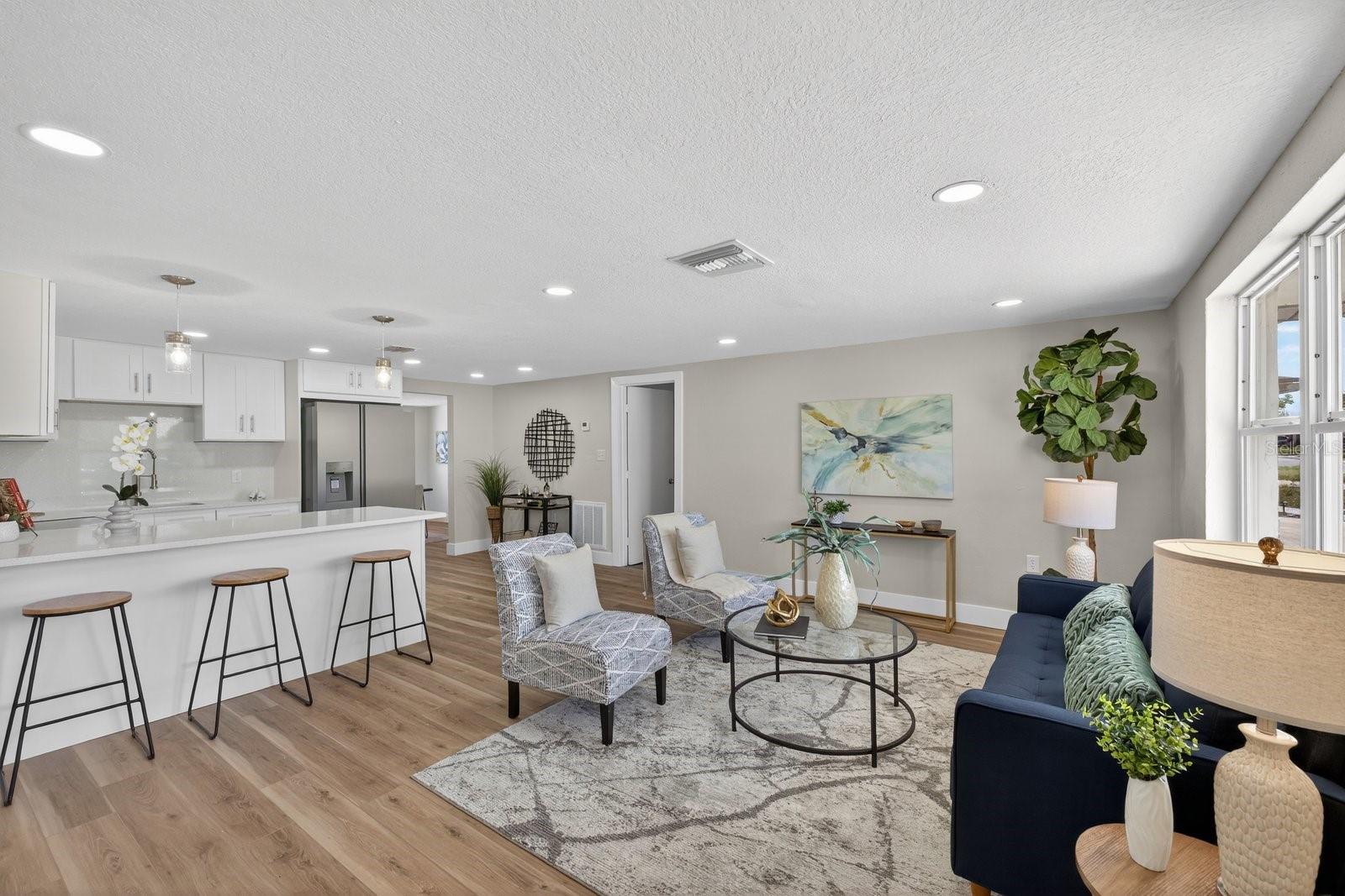 Listing photo id 2 for 7735 Brookridge Drive