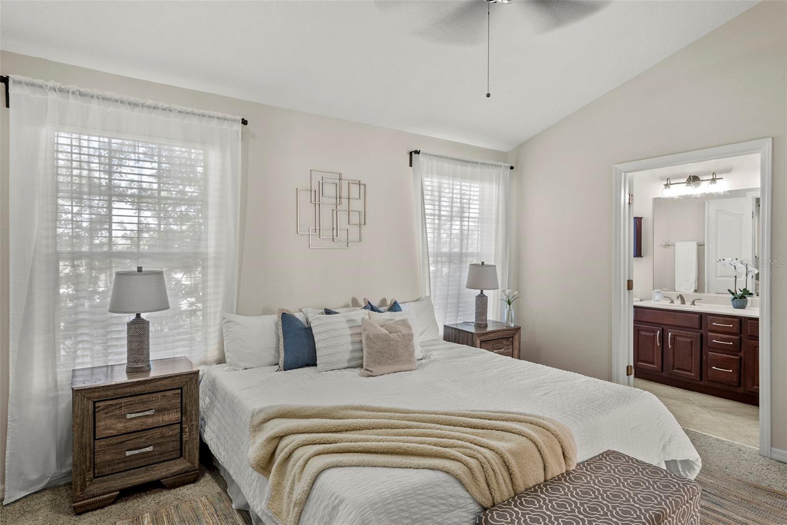 Image 12 of 32 For 3044 Pointeview Drive