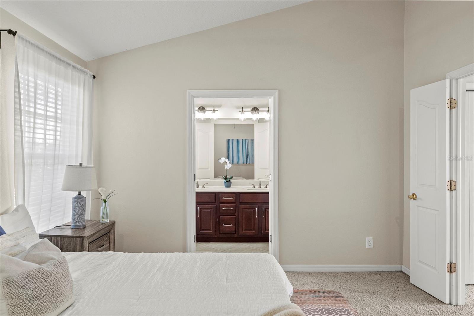 Image 13 of 32 For 3044 Pointeview Drive