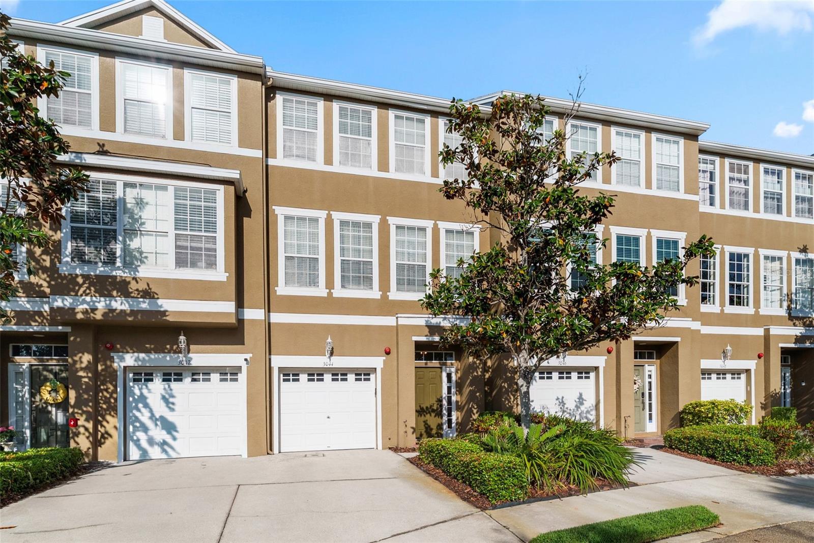 Image 29 of 32 For 3044 Pointeview Drive