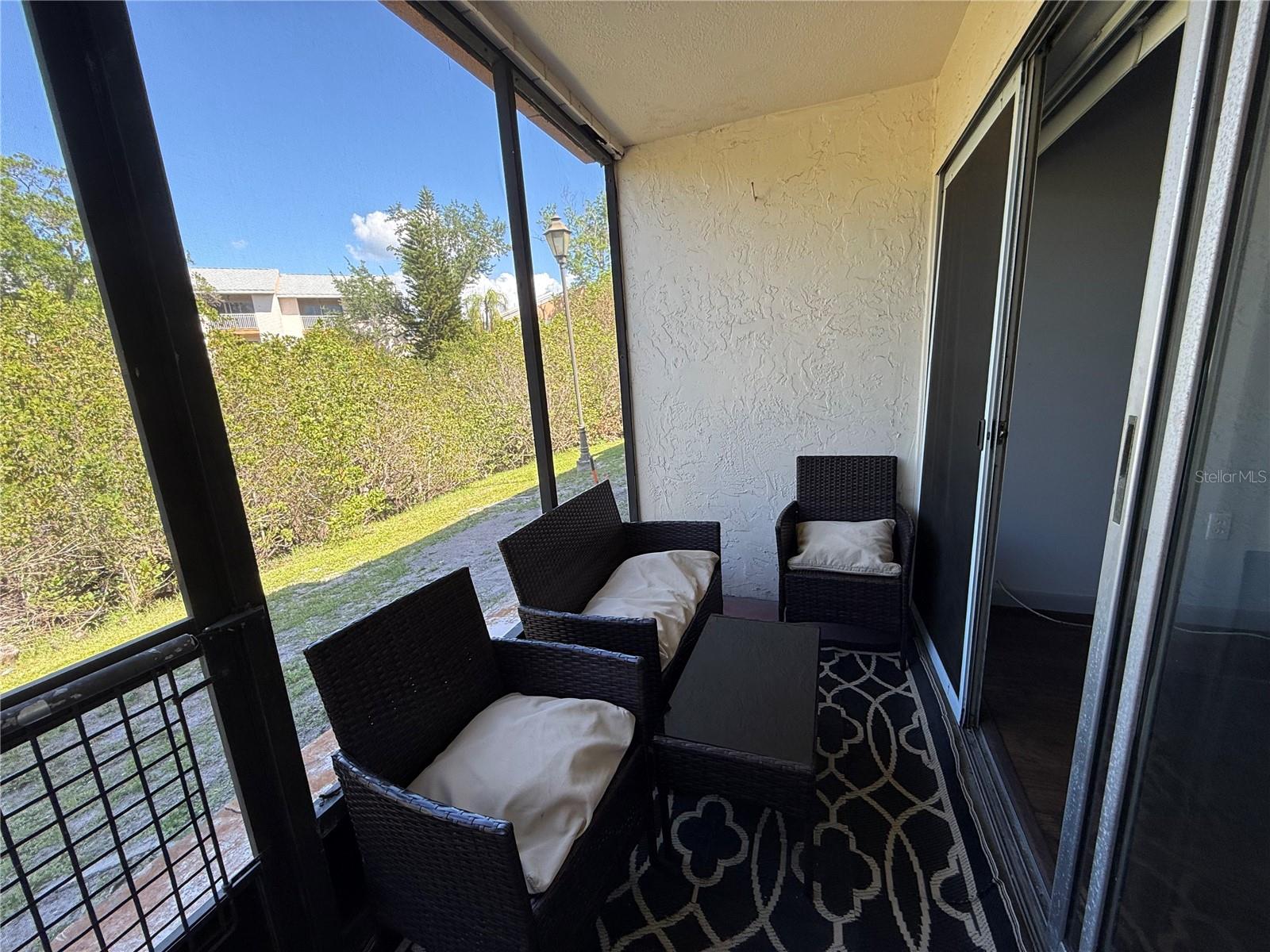 Image 12 of 23 For 621 99th Avenue N 102