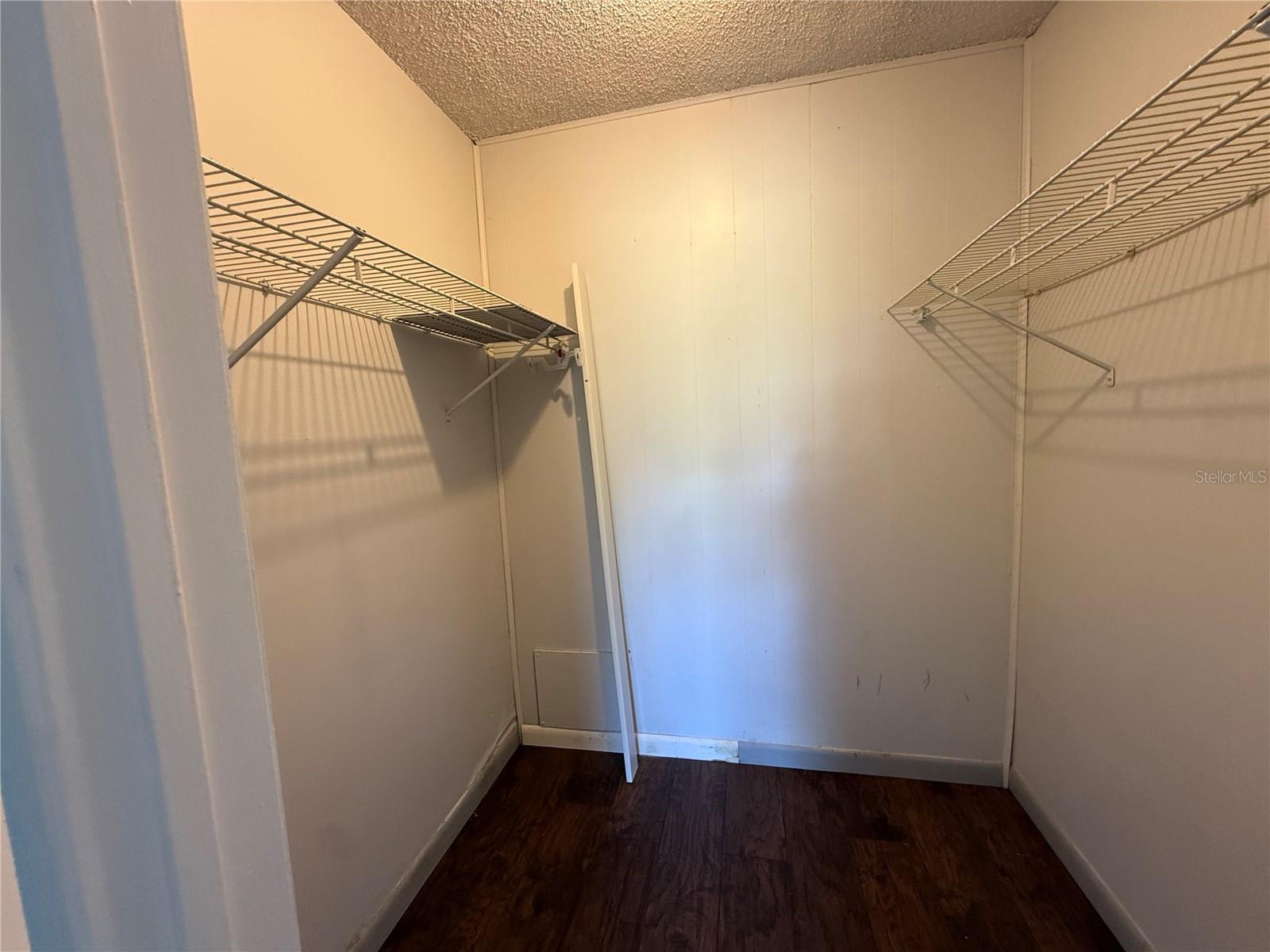 Image 14 of 23 For 621 99th Avenue N 102