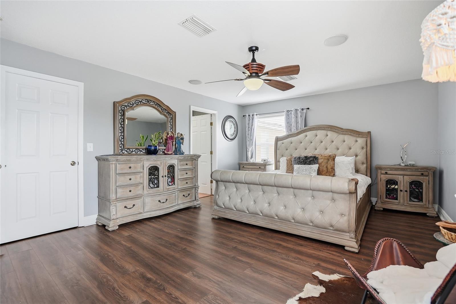 Image 28 of 56 For 30902 Temple Stand Avenue